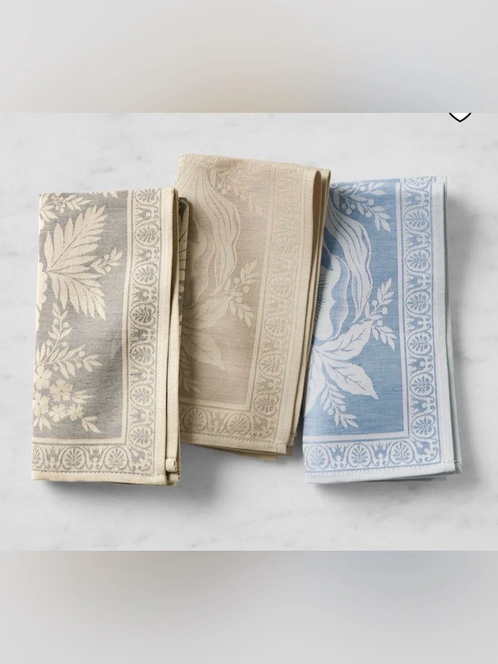 Williams Sonoma Blue and White Floral Napkins ( Set of 4 )